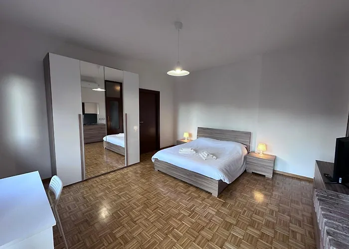 Appartement Hospital - Wi-fi 3 Bedrs Reggio nell'Emilia