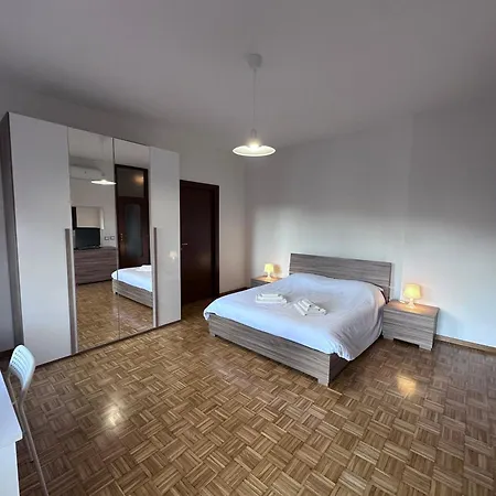 Appartamento Hospital - Wi-fi 3 Bedrs Reggio nell'Emilia