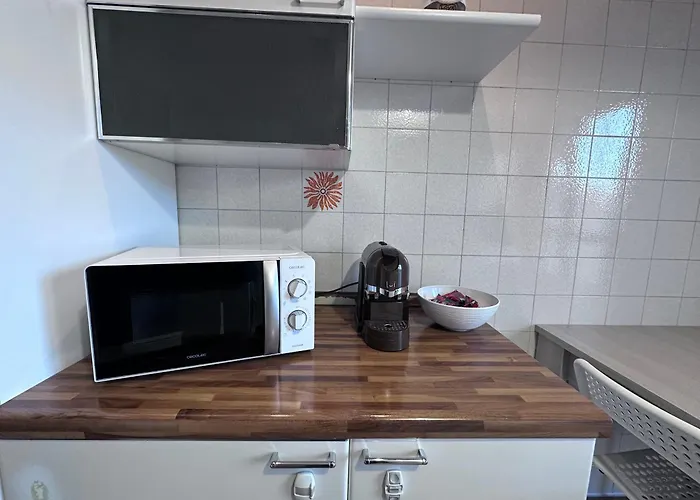 Hospital - Wi-fi 3 Bedrs Appartamento